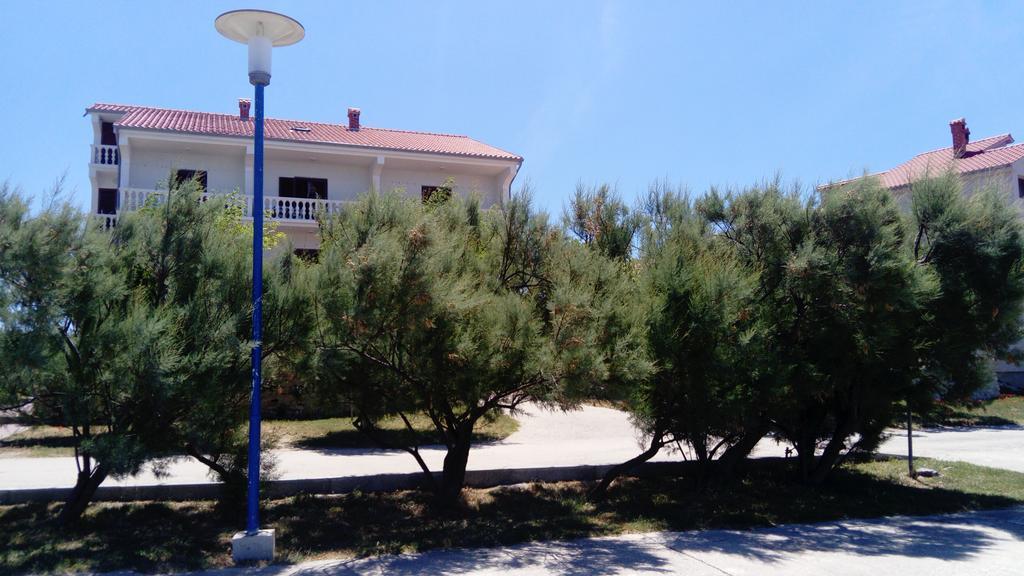 Apartments Branko Нін Екстер'єр фото
